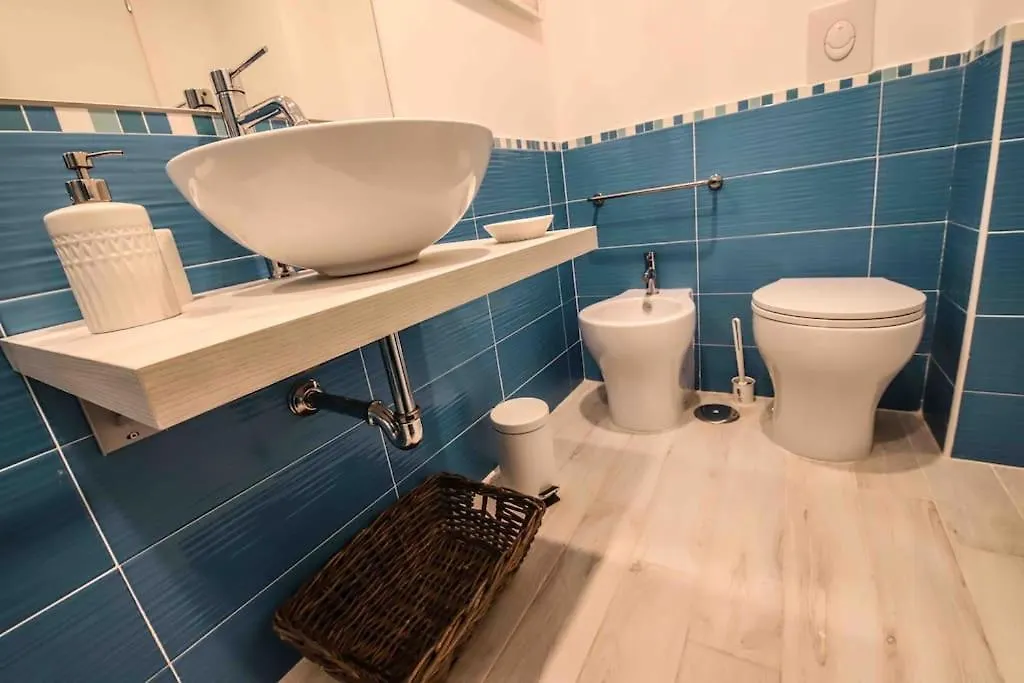 La Suite Del Porto Antico Napoli 0*,